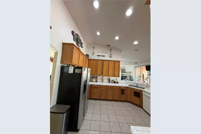 14930 Coalinga, Victorville, CA 92392 - Photo 11