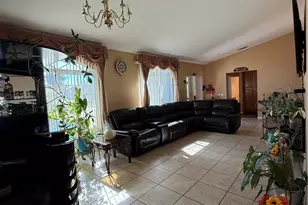 14930 Coalinga, Victorville, CA 92392 - Photo 9