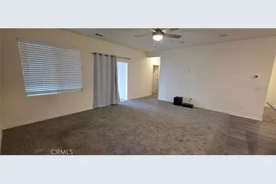 7615 Cranberry Way, Bakersfield, CA 93313 - Photo 9