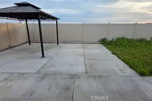 7615 Cranberry Wy, Bakersfield, CA 93313 - Photo 23