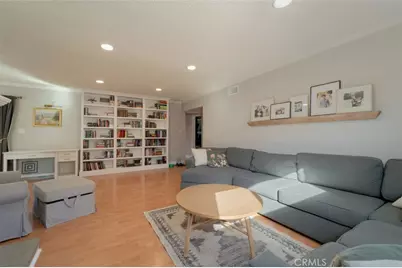 223 S Emerald Street, Anaheim, CA 92804 - Photo 9