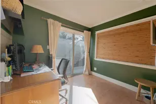 223 S Emerald St, Anaheim, CA 92804 - Photo 13