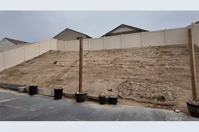 16811 Desert Star, Victorville, CA 92394 - Photo 45