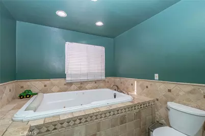 10428 Pace Avenue, Los Angeles, CA 90002 - Photo 23