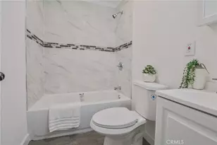 1335 W 68th, Los Angeles, CA 90044 - Photo 19