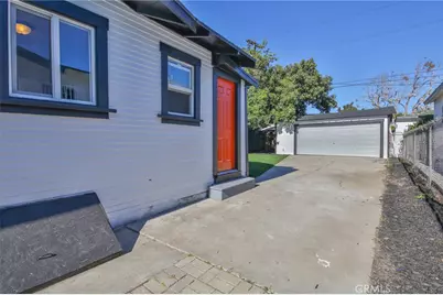 1335 W 68th, Los Angeles, CA 90044 - Photo 27