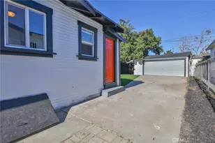 1335 W 68th, Los Angeles, CA 90044 - Photo 27