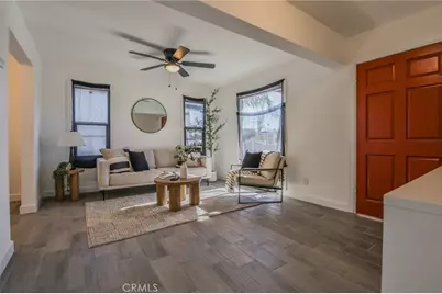 1335 W 68th, Los Angeles, CA 90044 - Photo 11