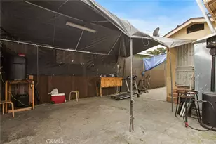 9318 Hooper Ave., Los Angeles, CA 90002 - Photo 21