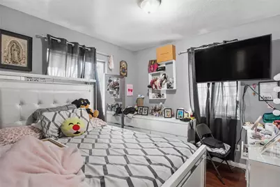 9318 Hooper Ave, Los Angeles, CA 90002 - Photo 17