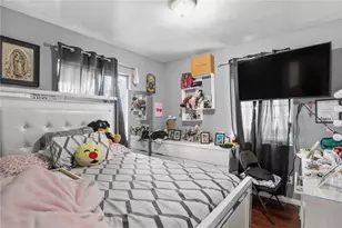 9318 Hooper Ave., Los Angeles, CA 90002 - Photo 17