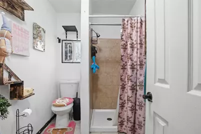 9318 Hooper Ave, Los Angeles, CA 90002 - Photo 15