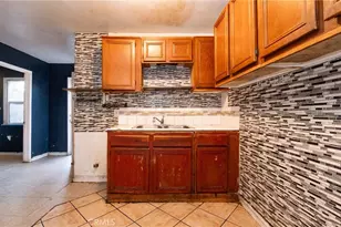 112 E Caldwell, Compton, CA 90220 - Photo 23