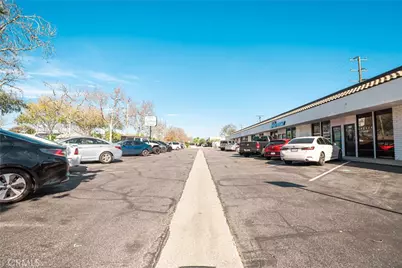 12848 Paramount, Downey, CA 90242 - Photo 9