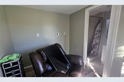 20709 Alburtis, Lakewood, CA 90715 - Photo 21