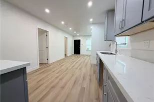 121 W 84th, Los Angeles, CA 90003 - Photo 7