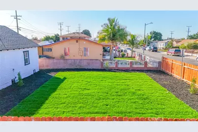 1404 E 87th Place, Los Angeles, CA 90002 - Photo 31