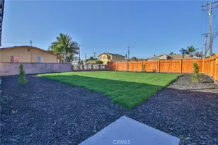 1404 E 87th Pl, Los Angeles, CA 90002 - Photo 33