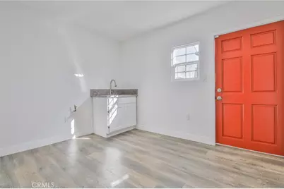 10515 S Main, Los Angeles, CA 90003 - Photo 25