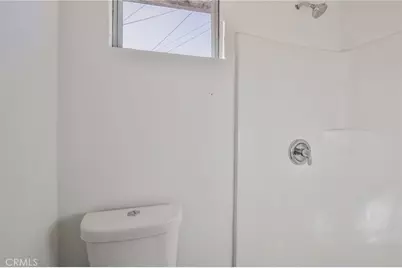 10515 S Main, Los Angeles, CA 90003 - Photo 29