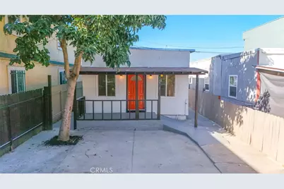 10515 S Main, Los Angeles, CA 90003 - Photo 3