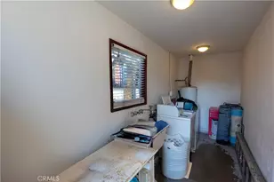9723 San Juan, South Gate, CA 90280 - Photo 7