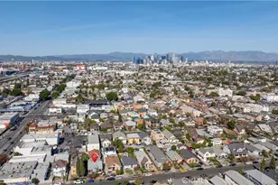 237 W 46th, Los Angeles, CA 90037 - Photo 13