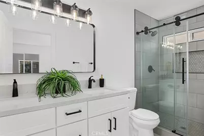 4745 Pixie Avenue, Lakewood, CA 90712 - Photo 5