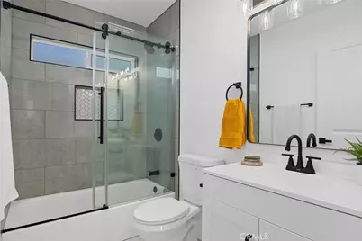 4745 Pixie Avenue, Lakewood, CA 90712 - Photo 11