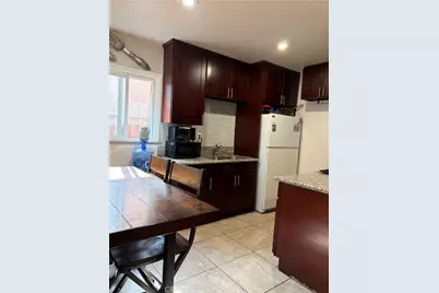 8637 Holmes, Los Angeles, CA 90002 - Photo 3