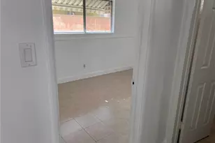 8954 S Gate, South Gate, CA 90280 - Photo 19