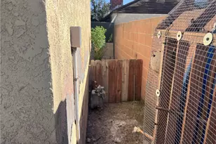 8954 S Gate, South Gate, CA 90280 - Photo 11