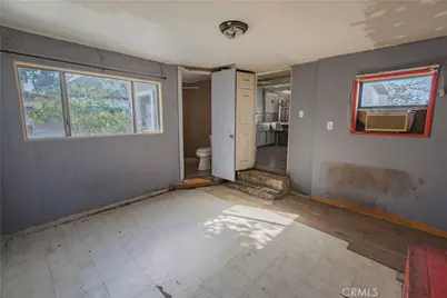 4660 Paramount Blvd, Pico Rivera, CA 90660 - Photo 15