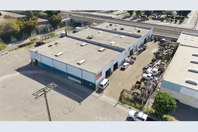 159 N East End, Pomona, CA 91767 - Photo 3