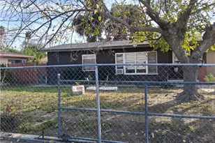 1185 W Devonshire, Hemet, CA 92543 - Photo 1