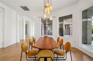 1420 E Via Escuela, Palm Springs, CA 92262 - Photo 11