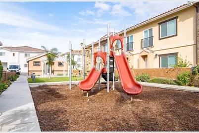 16425 Arrow, Fontana, CA 92335 - Photo 25