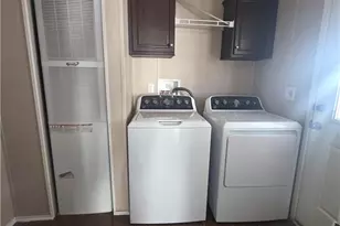 812 N Loren Ave, Azusa, CA 91702 - Photo 15