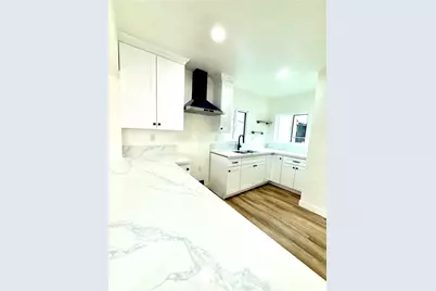 1008 Long, Inglewood, CA 90302 - Photo 9