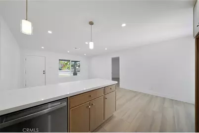 8326 Greenpoint, Riverside, CA 92503 - Photo 11