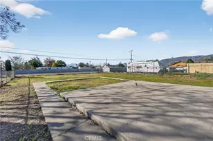 6994 Elmwood, San Bernardino, CA 92404 - Photo 37