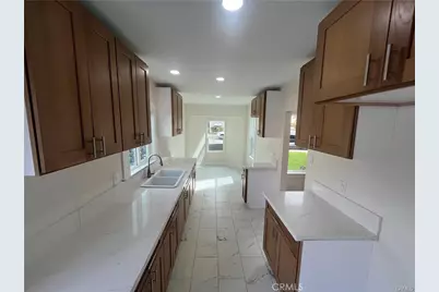 601 Keenan, East Los Angeles, CA 90022 - Photo 3