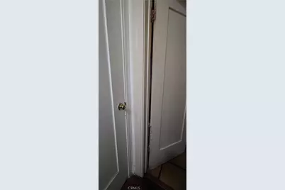 1249 1251 W 39th Street, Los Angeles, CA 90037 - Photo 21