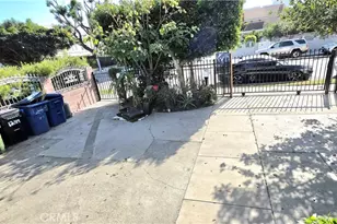 1249 1251 W 39th St, Los Angeles, CA 90037 - Photo 13