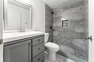 10943 Laurel Canyon, San Fernando, CA 91340 - Photo 21