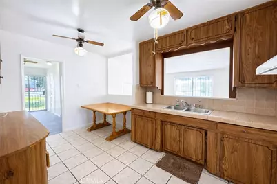 646 S Record Avenue, Los Angeles, CA 90023 - Photo 7