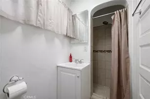 646 S Record Ave, Los Angeles, CA 90023 - Photo 13