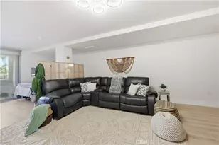 433 Pine, Long Beach, CA 90802 - Photo 11