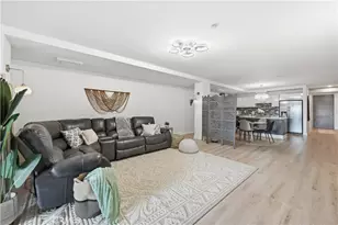 433 Pine, Long Beach, CA 90802 - Photo 13