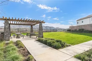 24283 Juni Ct, Corona, CA 92883 - Photo 31